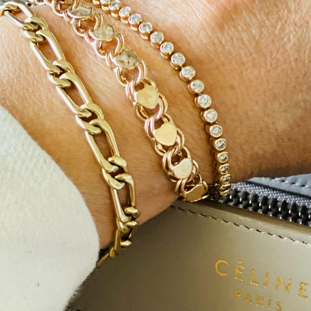 10K Gold Vintage Heart Bracelet
